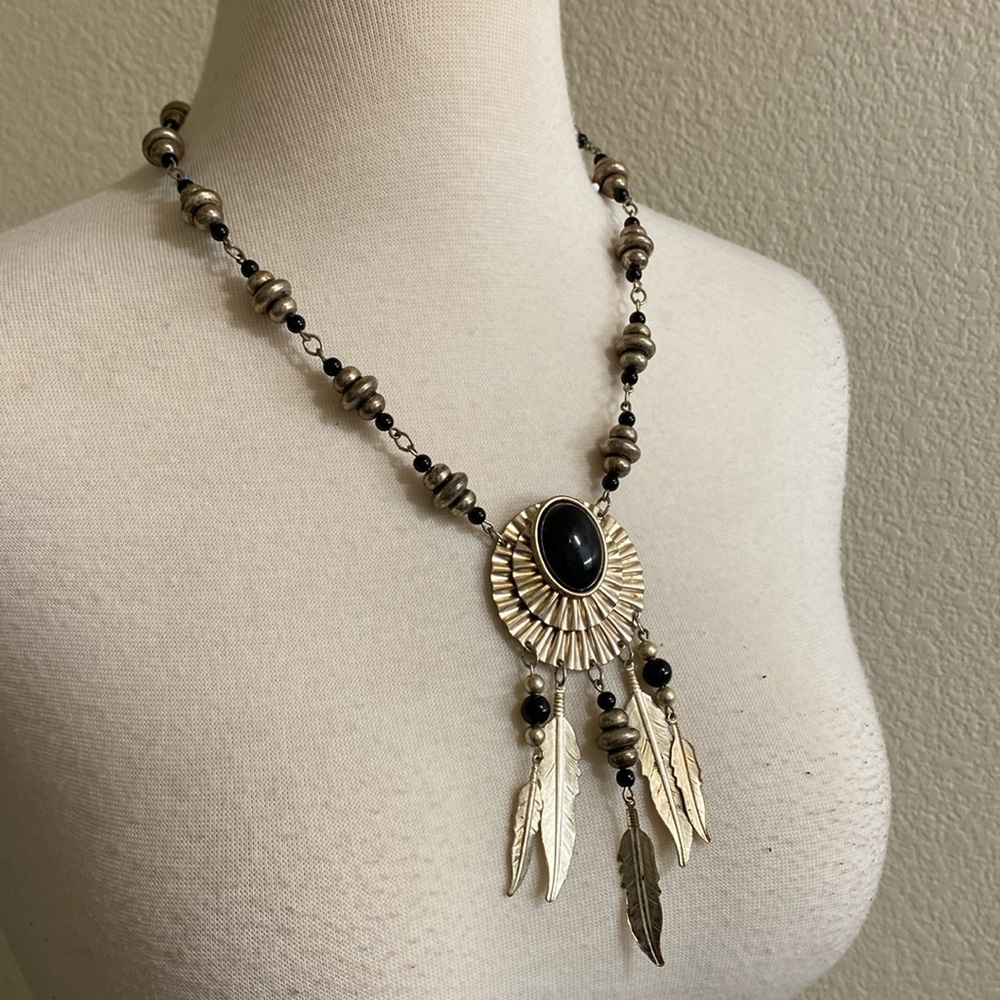 Silver Dream Weaver‎ Feather Trinket Necklace